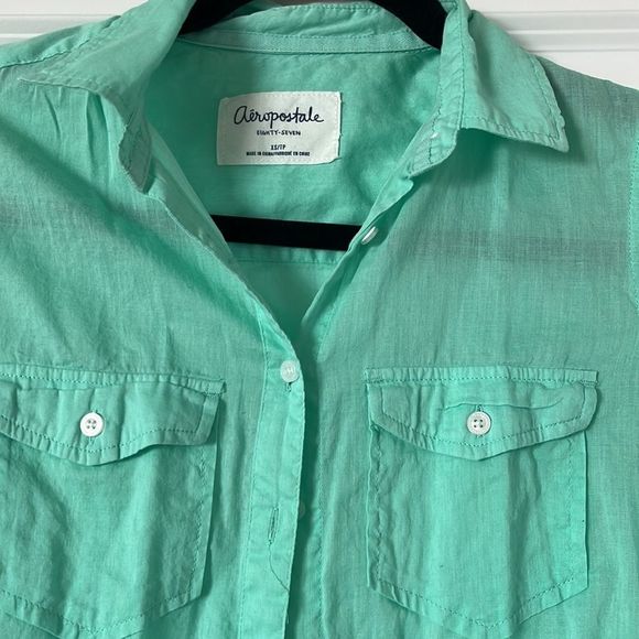 Tops - Aeropostale button down shirt XS